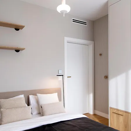 Mb By The Sea - Dolcevita Premium Apartment